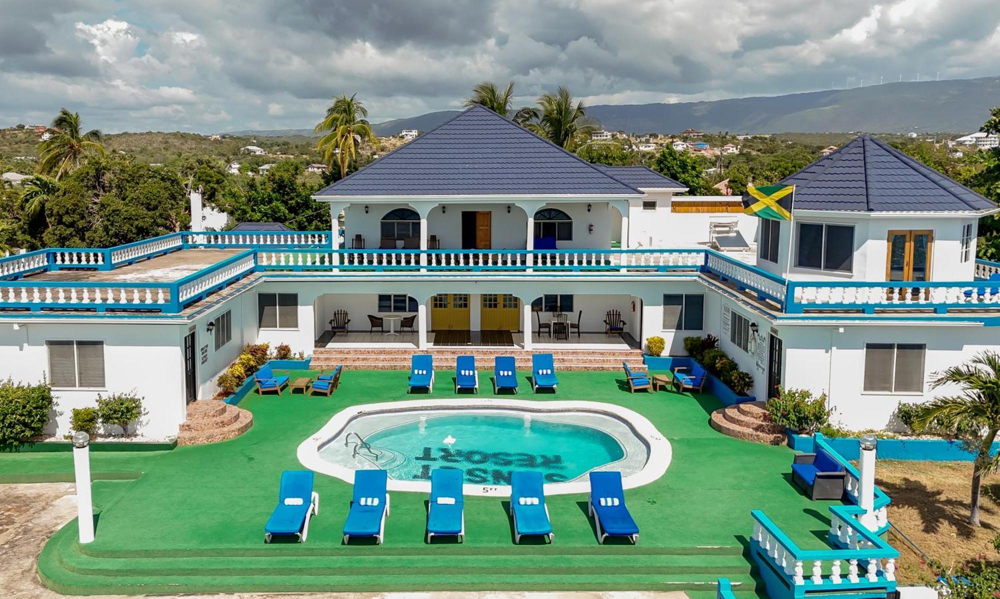 Beyond Sunset Resort & Villas Treasure Beach Esterno foto